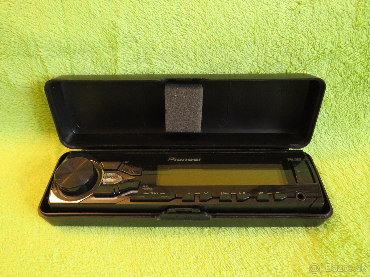 Autorádio Pioneer MVH-180UI - 6