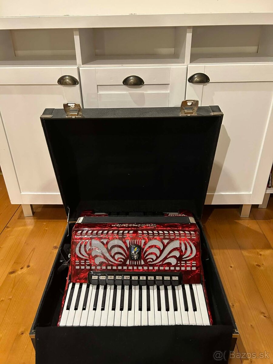 Akordeón Weltmeister - 6