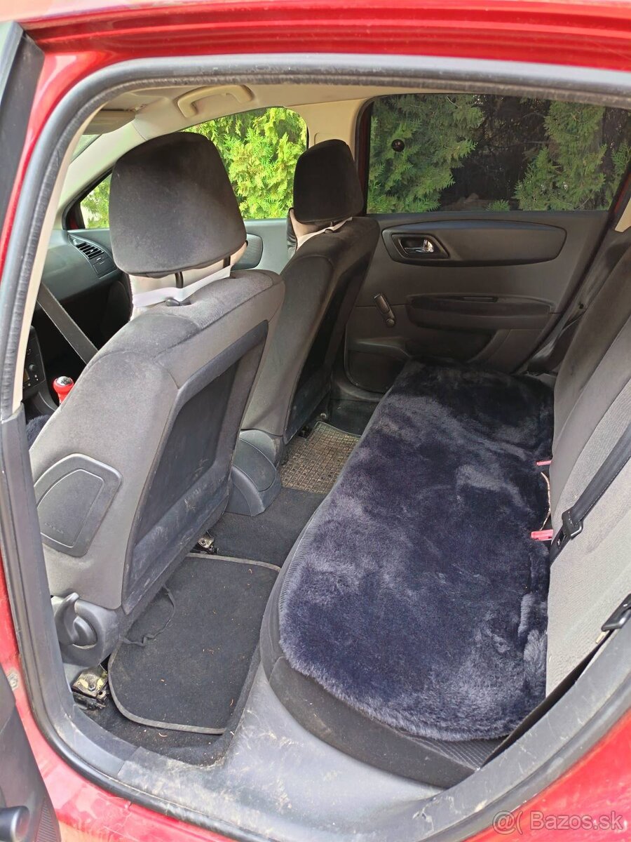 Citroen C4 1.6 r.v. 2010 - 6