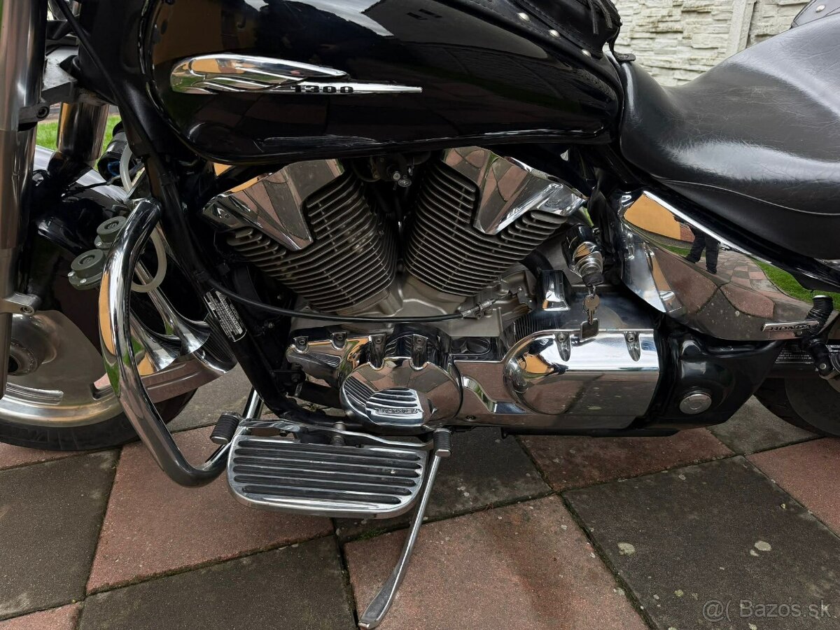 Honda VTX1300 - 6