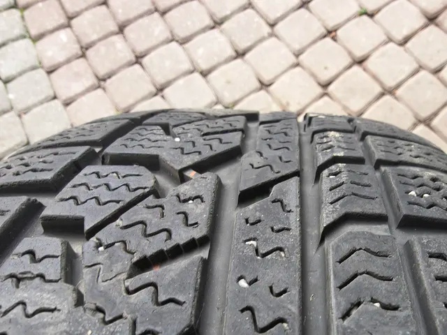 Zimná sada Bmw X3 5x120 R17 - 6