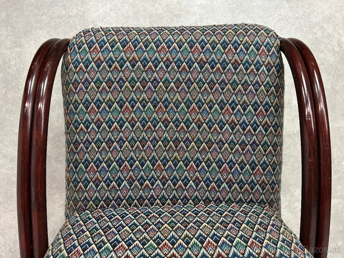 Masívne kreslo ušiak s podnožou Gervasoni Italy - 6