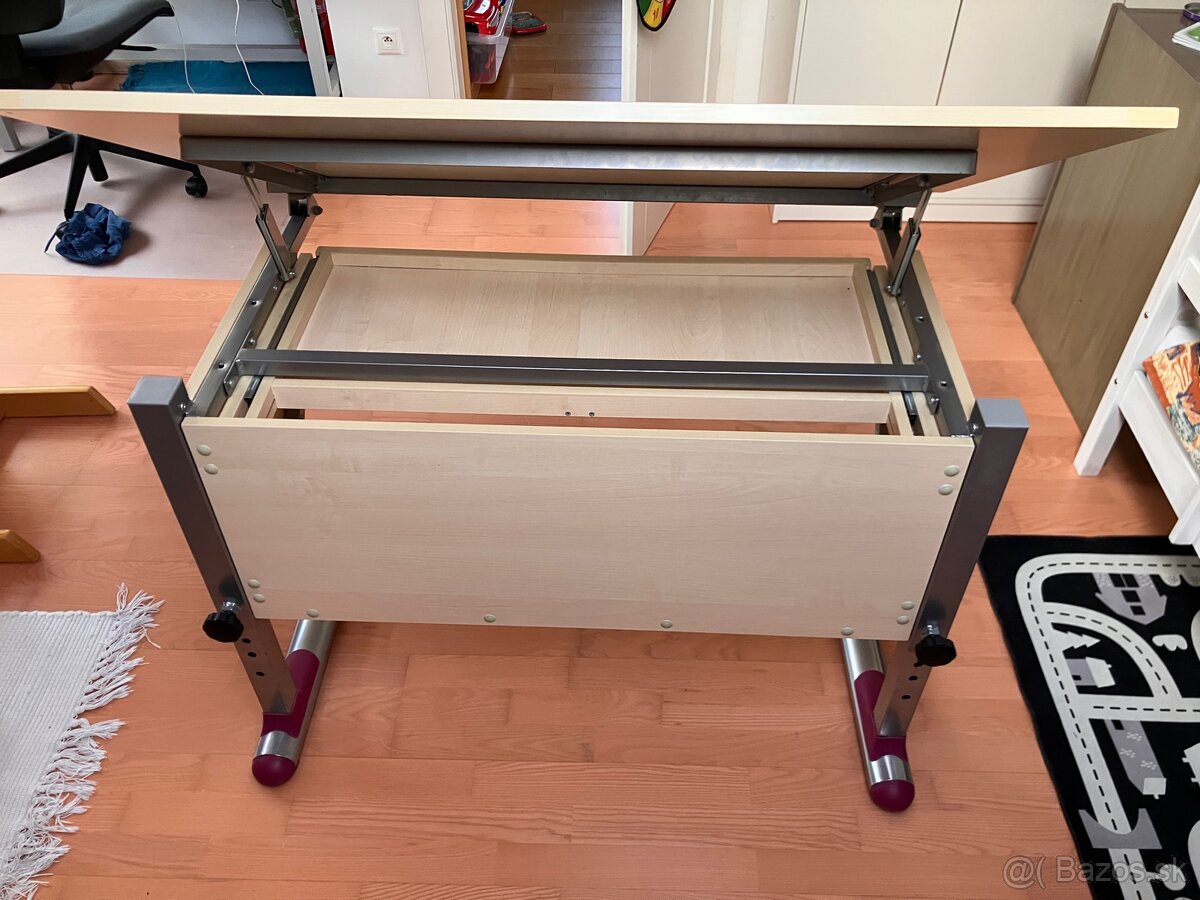 Detský výškovo nastaviteľný stôl - 6