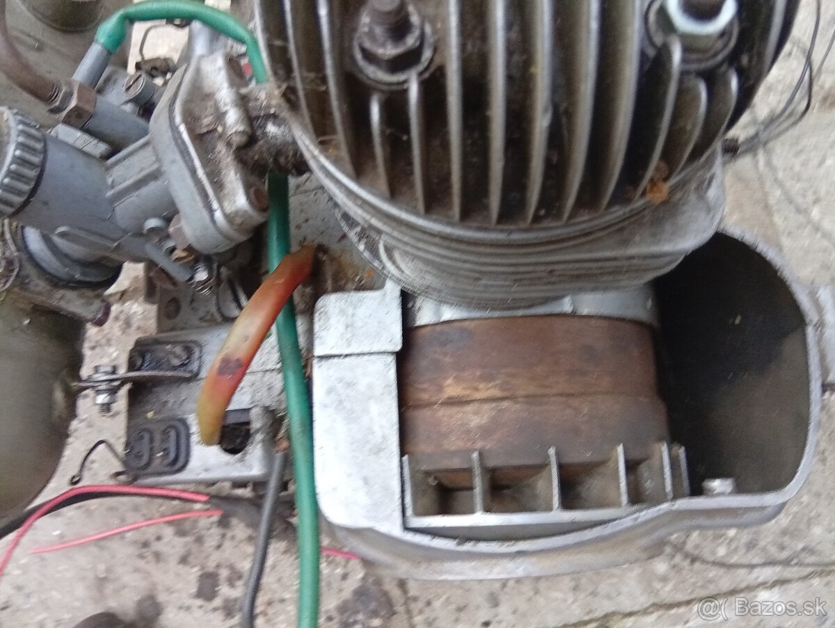 Predám tento motor manet - 6