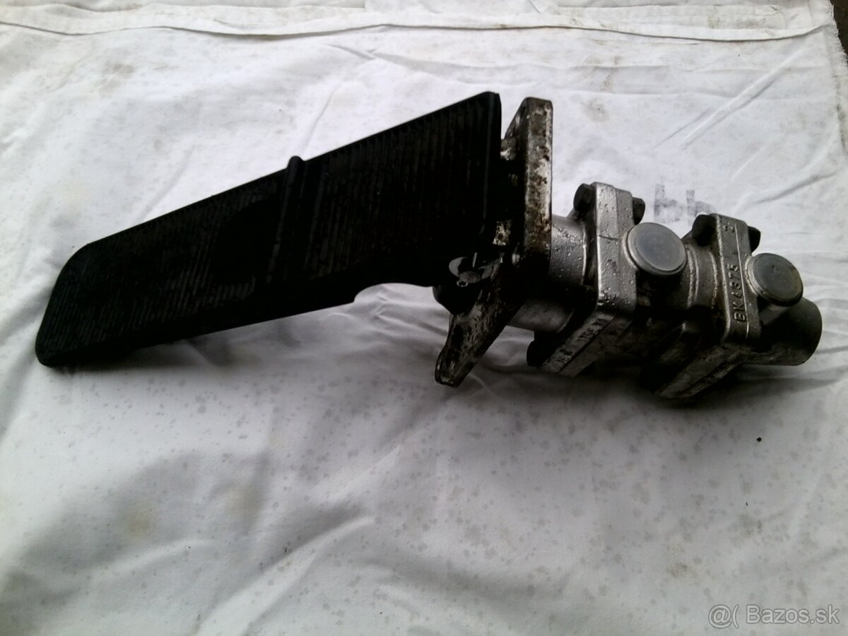 Liaz 150 a Karosa 734-6 diely - 6