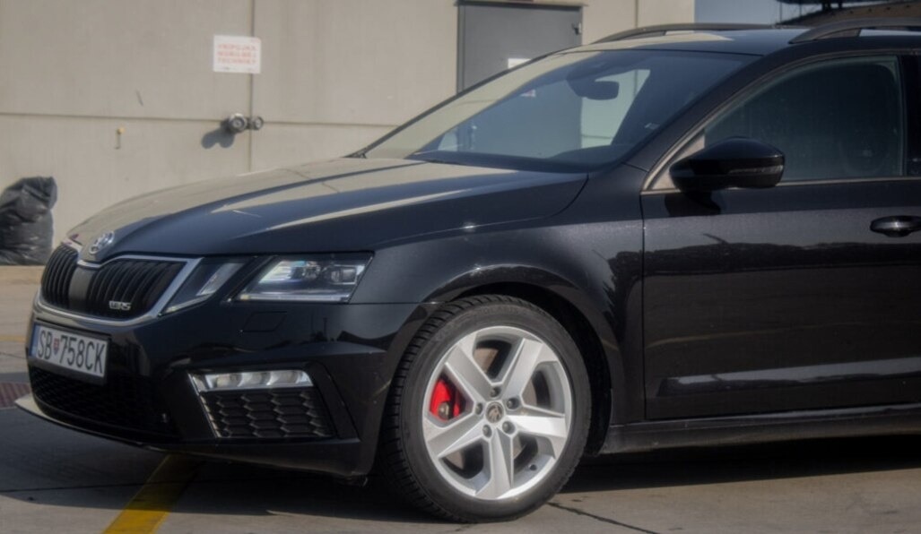 Škoda Octavia Combi 2.0 TSI RS DSG - 6