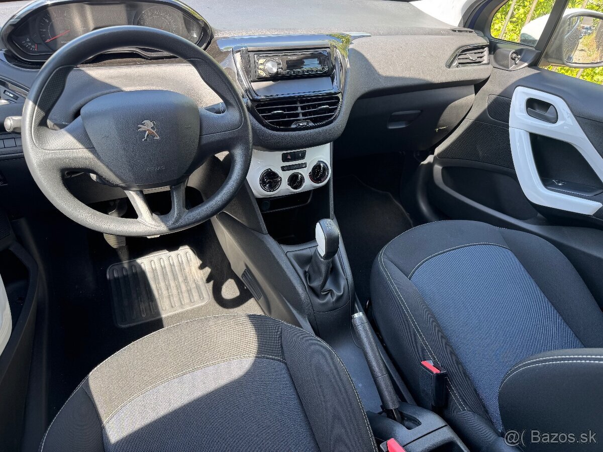 Peugeot 208 1.0 VTI facelift - 6