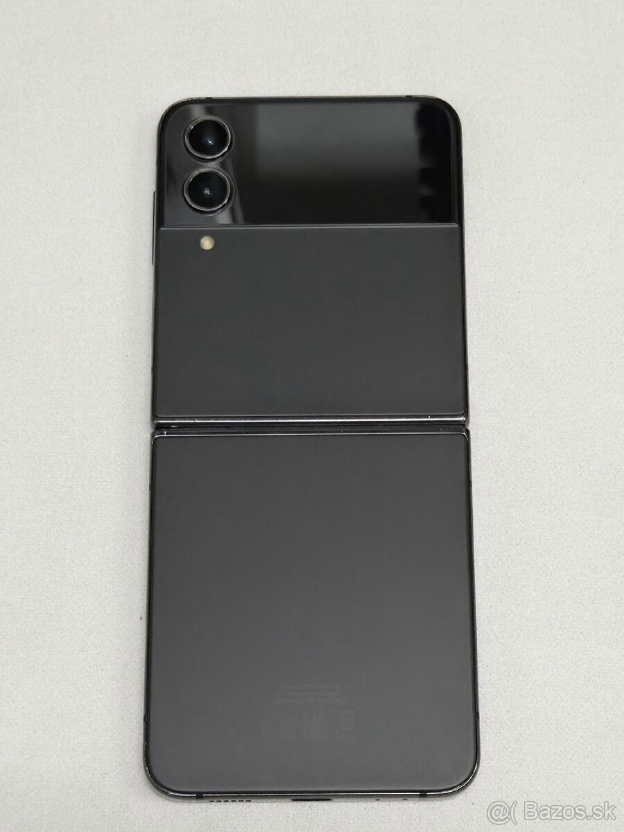 Samsung Galaxy Z Flip 4 - 6