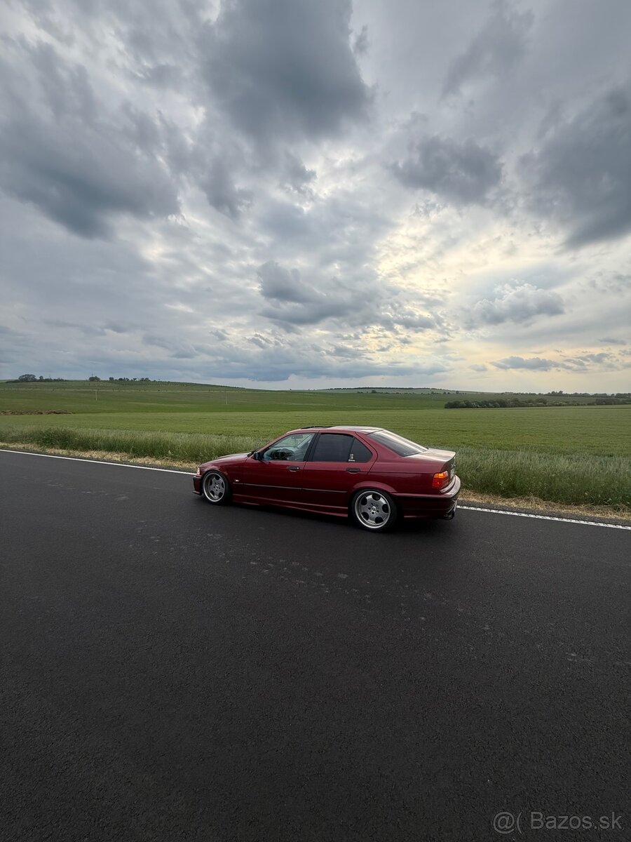 BMW E36 m52b25 - 6