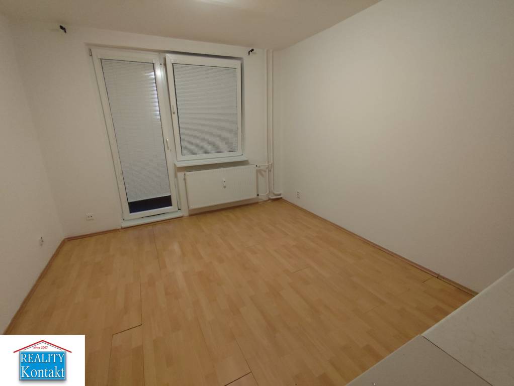 Na prenájom garsónka s balkónom - Nové Zámky - 6