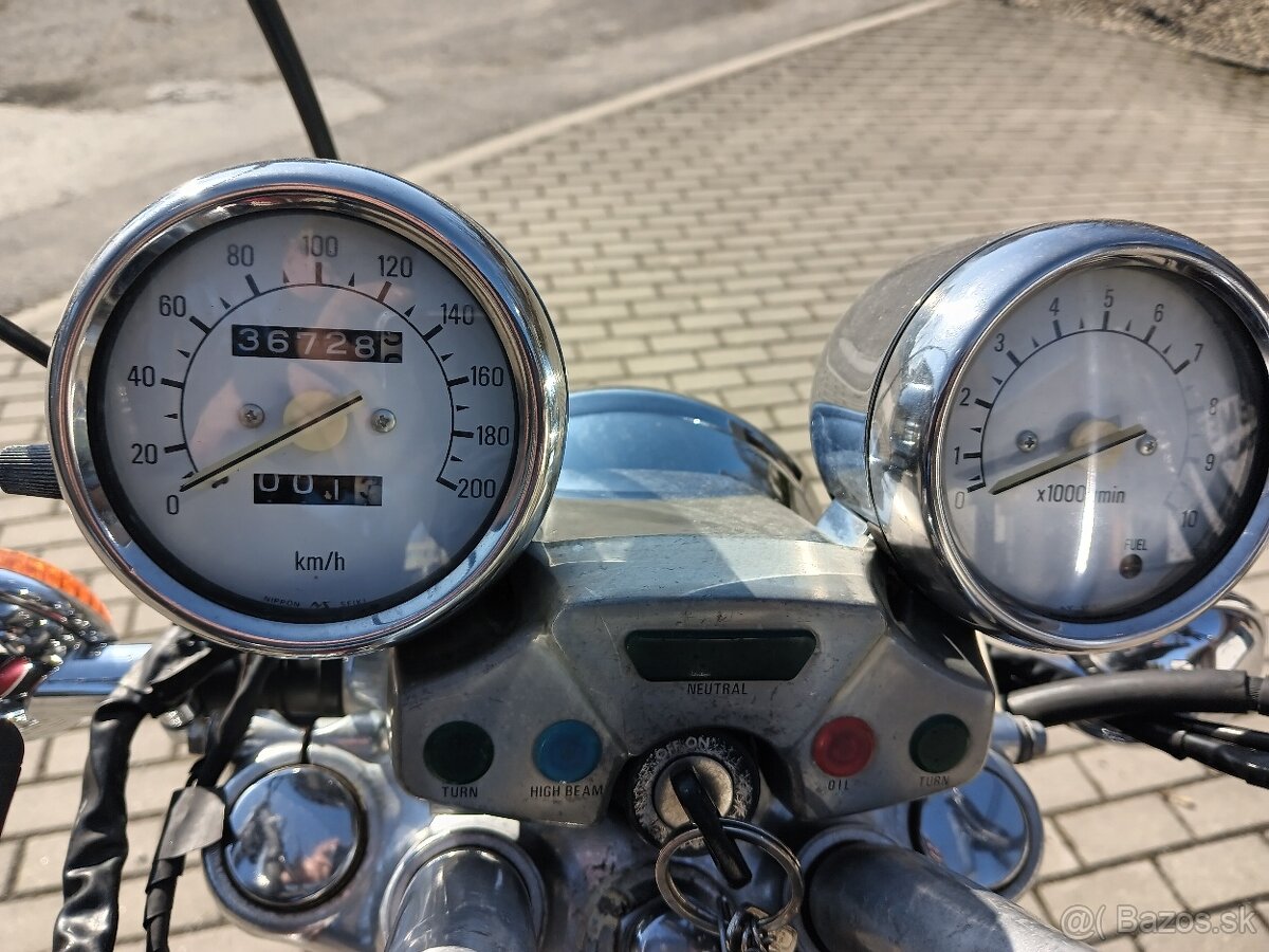 Yamaha XV 750 virago - 6