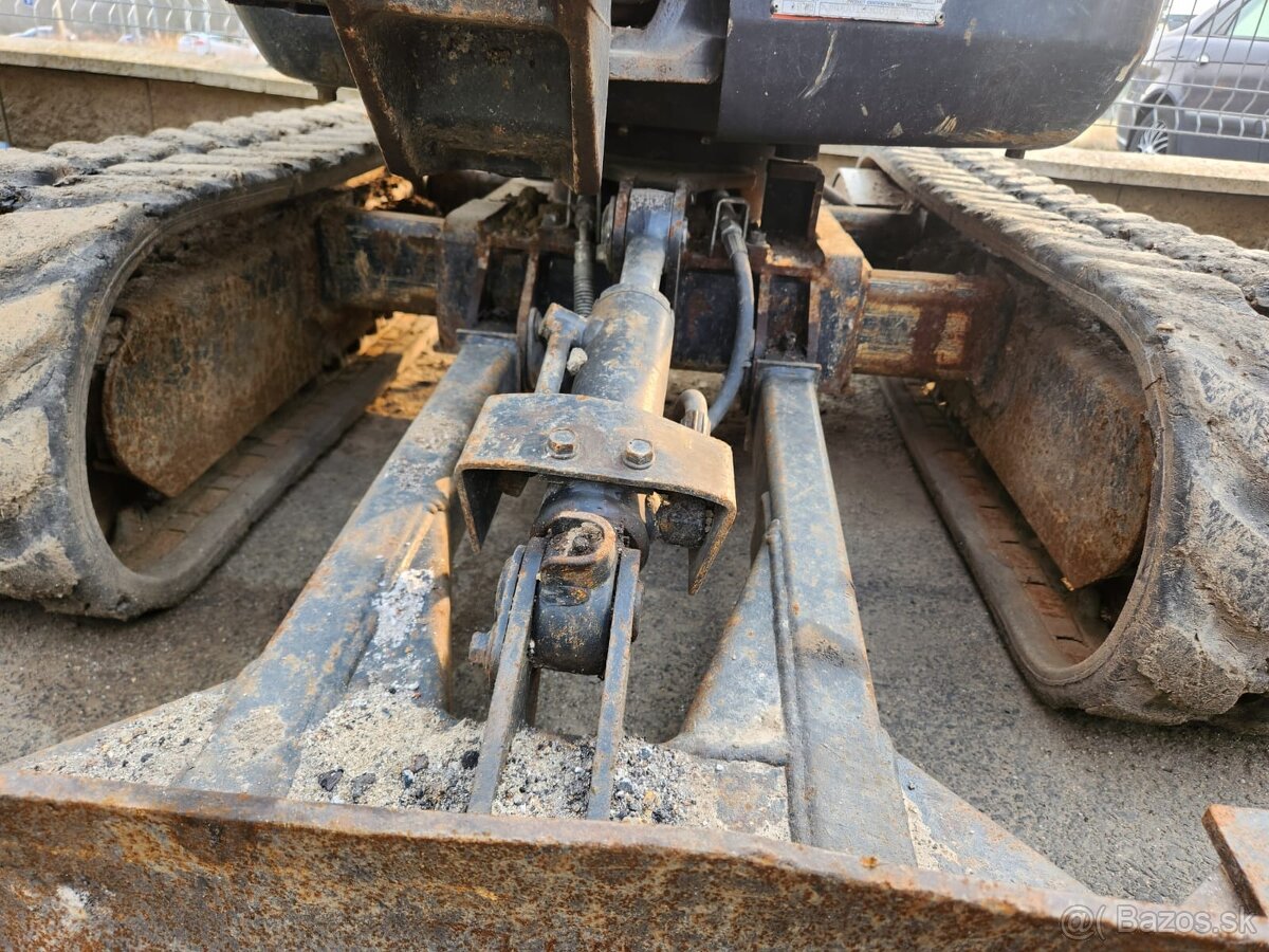 Minirypadlo Kubota U10, r.v.2019, 1241mth - 6