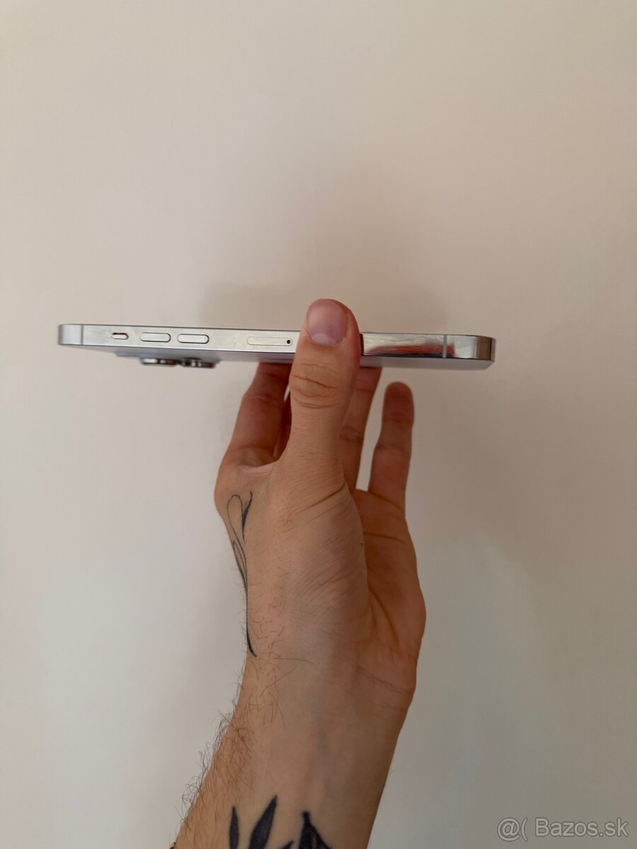 Apple iPhone 14 PRO MAX 128 GB - 6