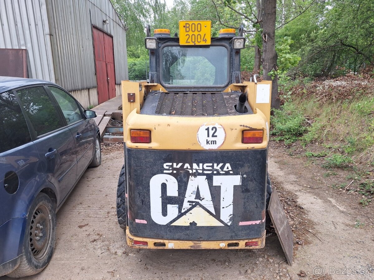 CATERPILLAR 226 B - 6