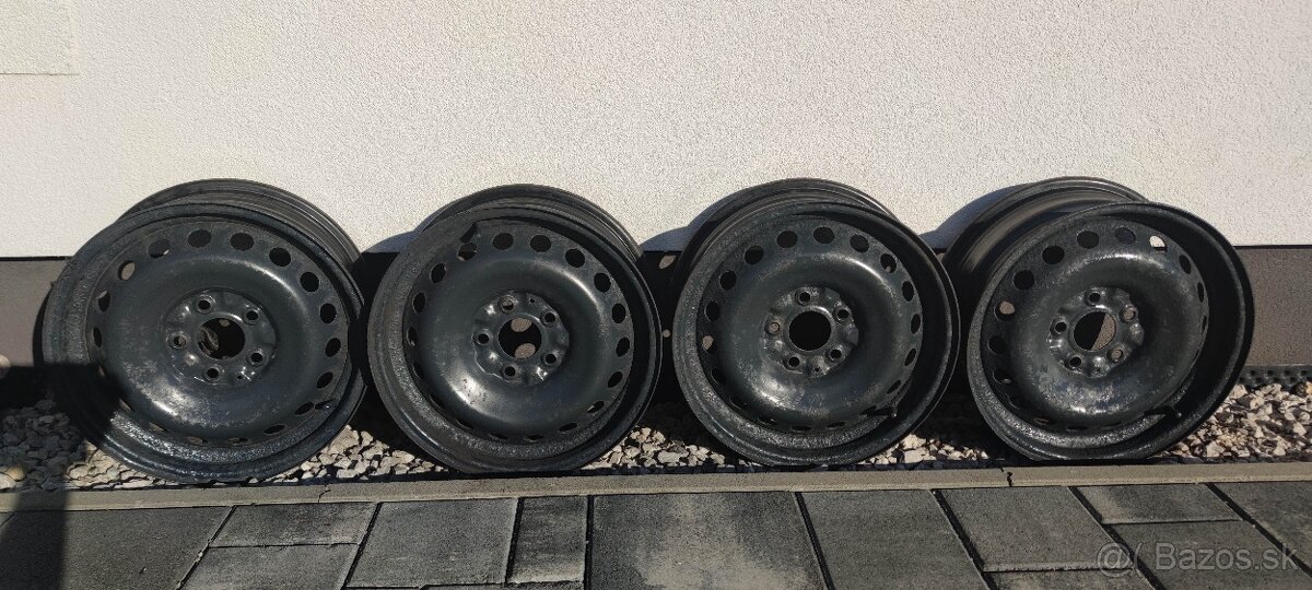 pneumatiky, disky, puklice 215/65 R16 - 6