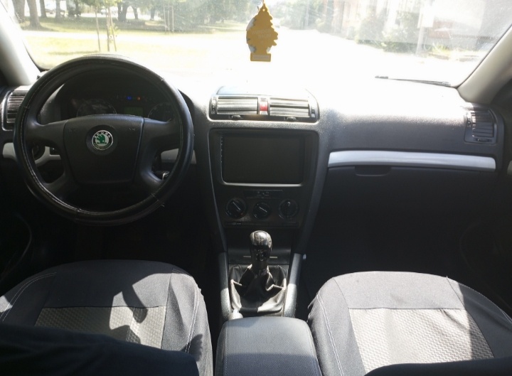 Predám Škoda Octavia 2 - 6