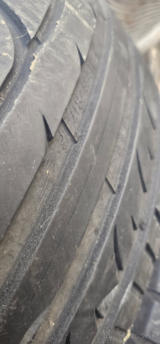 Letne 215/55r17 - 6