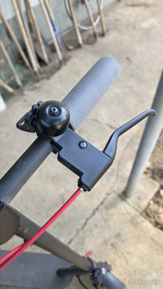 Elektrokolobezka Xiaomi 4 - 6