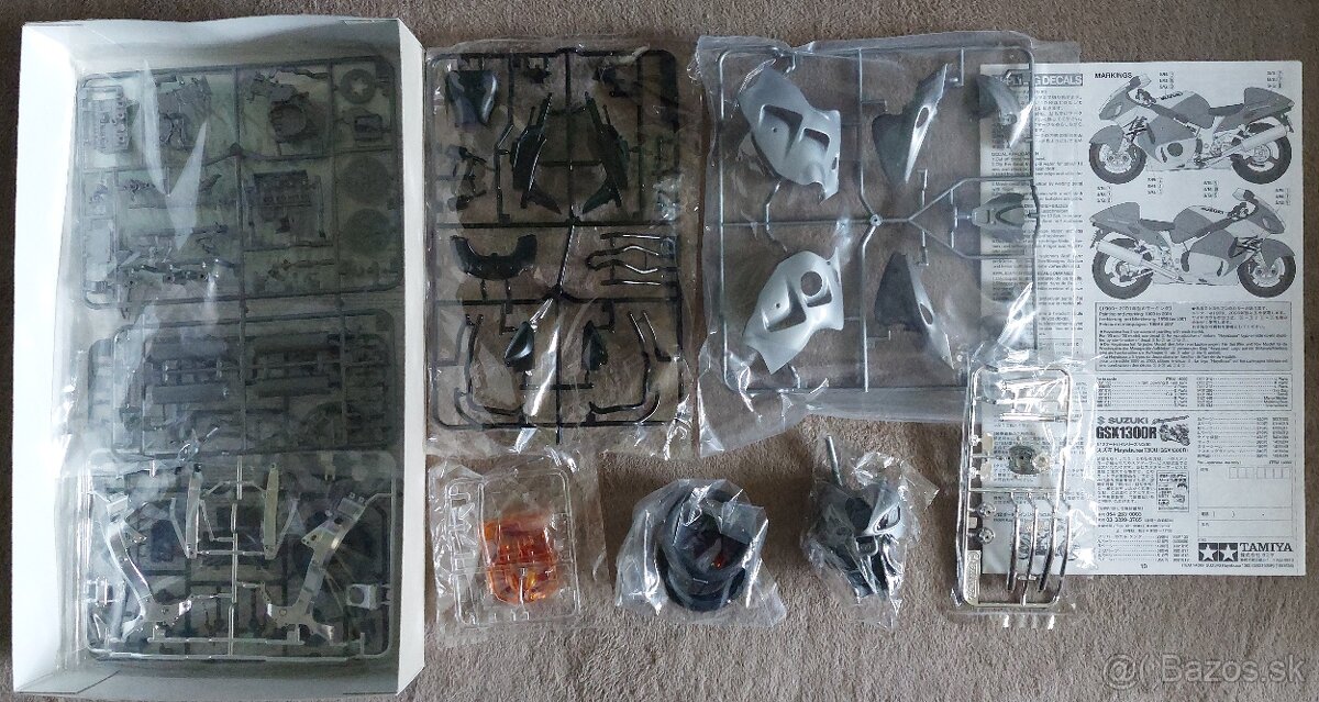 Suzuki GSX 1300R Hayabusa 1:12 - Tamiya - 6