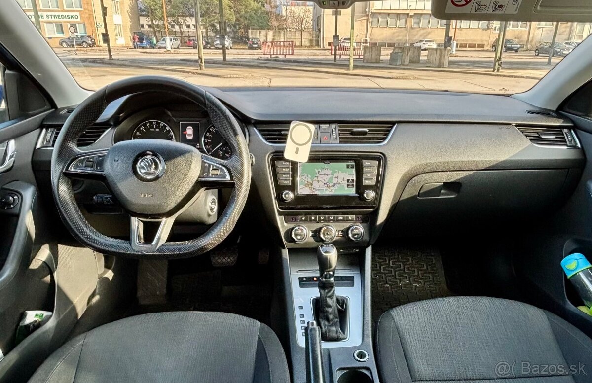 Škoda Octavia 3 2.0 TDI DSG - 6