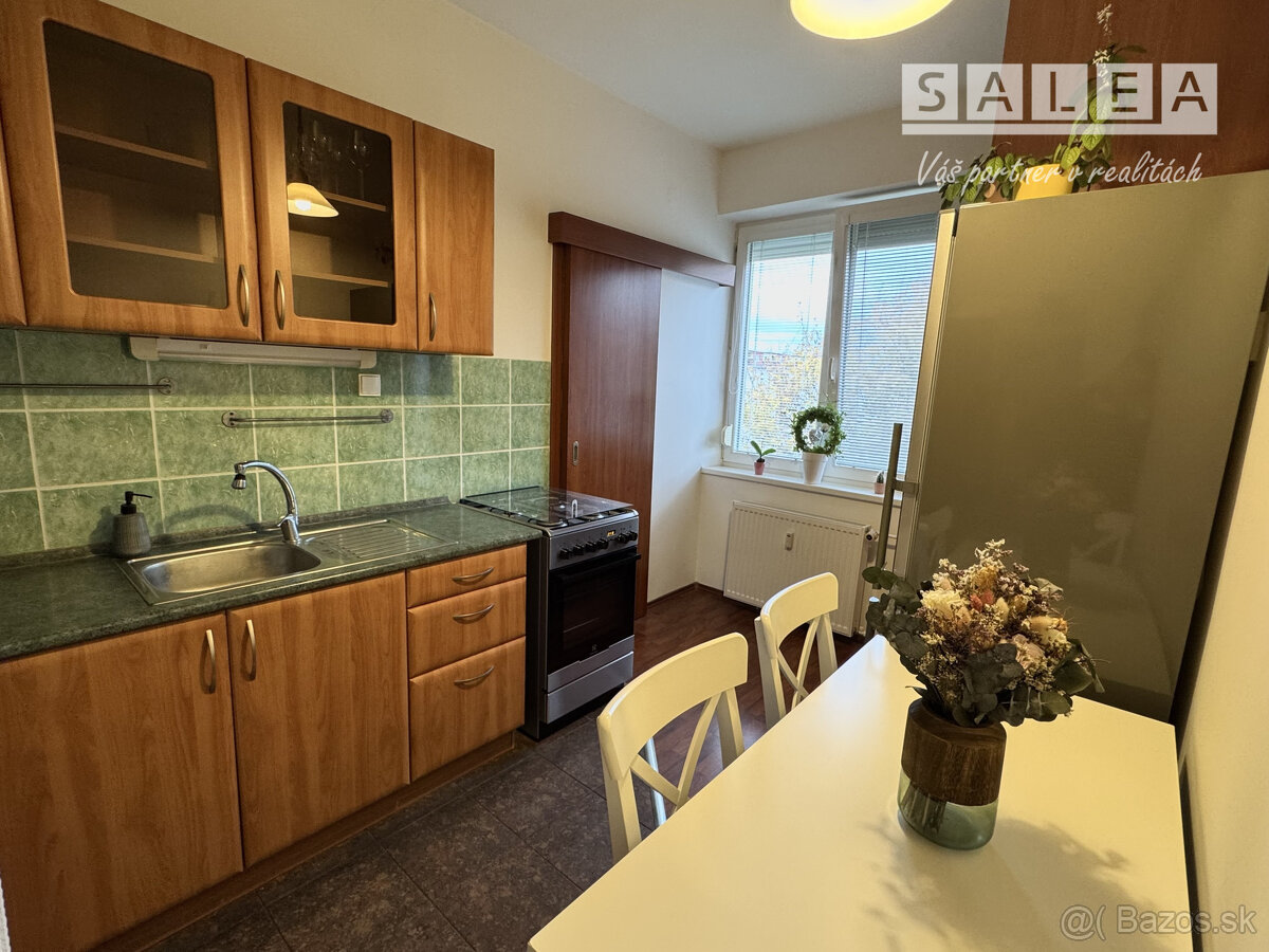 2 izbový pekný byt v centre mesta 56 m2 s pivnicou - 6