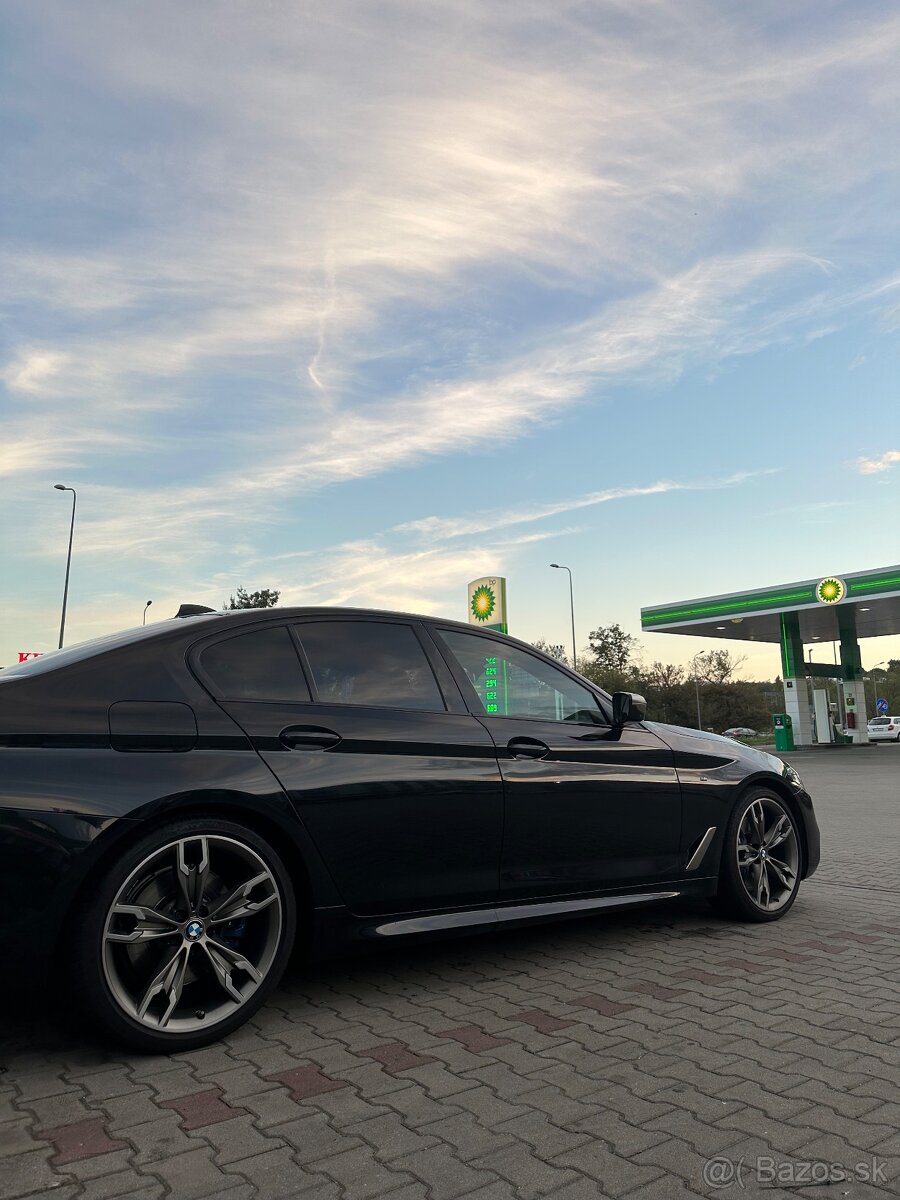 BMW M550d xDrive HUD/Autopilot/HK/Masaž/360/WEBASTO - 6