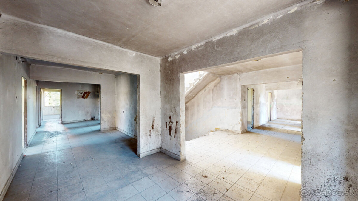 BYTOVÝ DOM V MESTE LUČENEC - 6