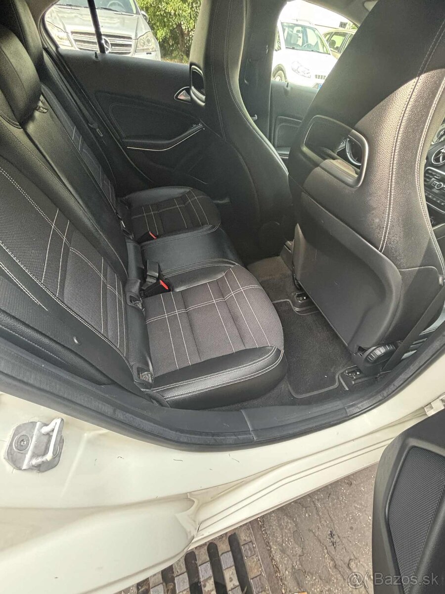 Mercedes-benz 180a - 6