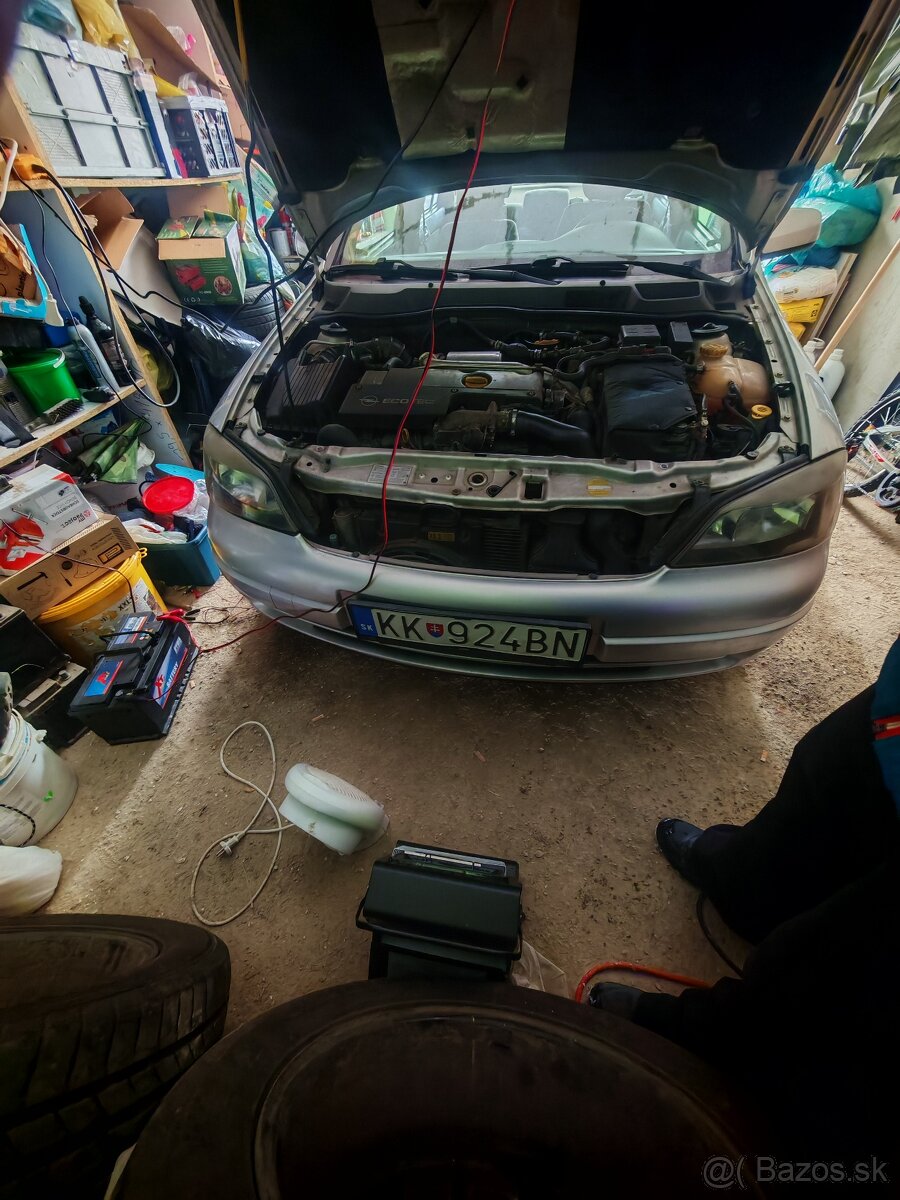 Opel Astra g 2l DTI - 6