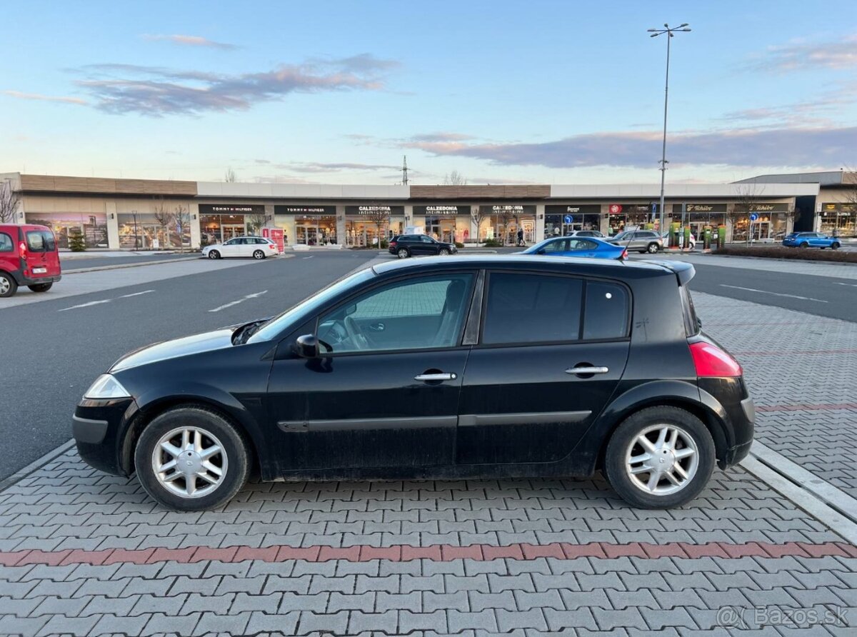 Renault Megane 1.6i 16V 83kw STK 3/2027 - 6