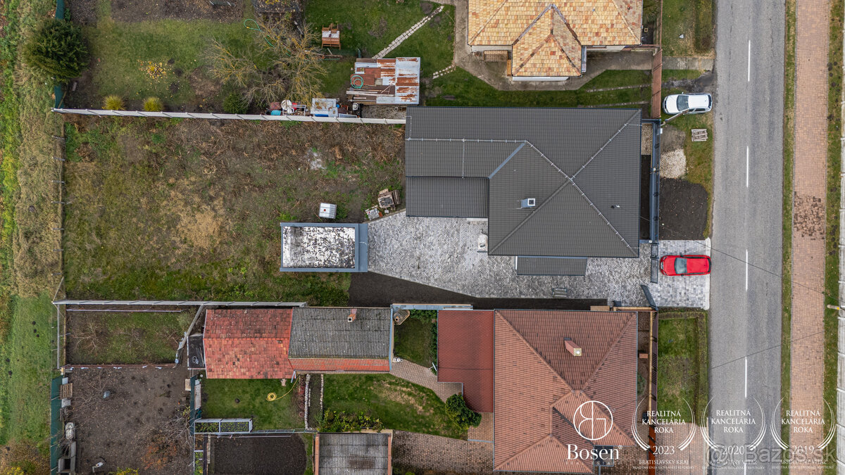 BOSEN | Moderný rodinný dom 147 m2 s veľkou záhradou, garáž, - 6