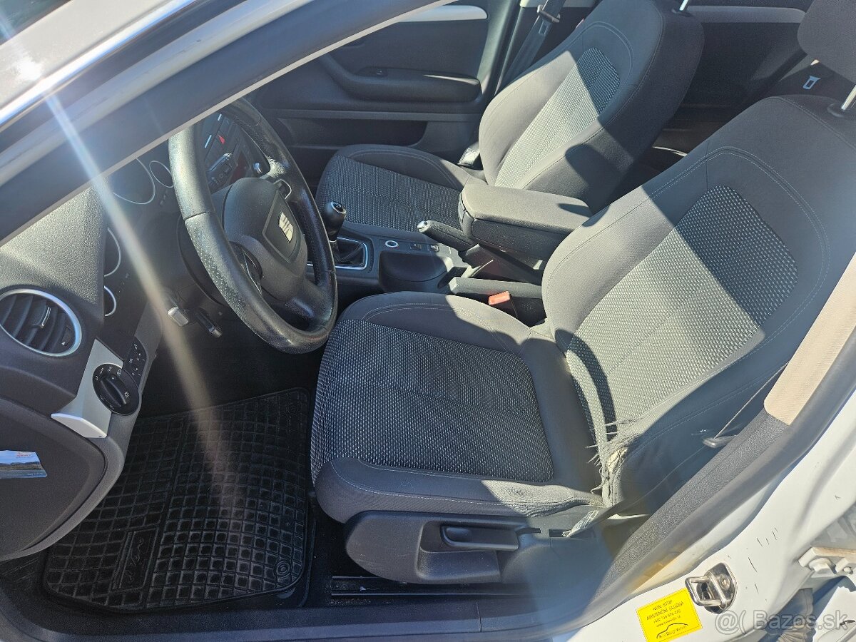 Predám Seat Exeo Kombi 2.0 TDI - 6