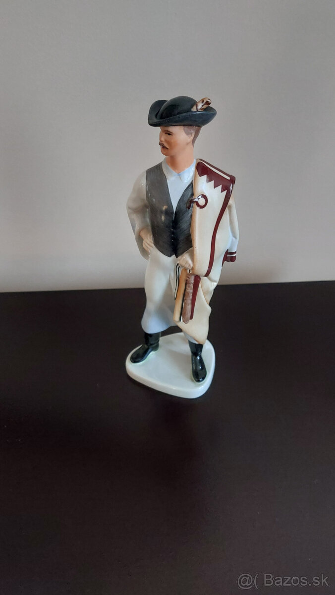 Porcelán Aquincum - Zbojník - 6