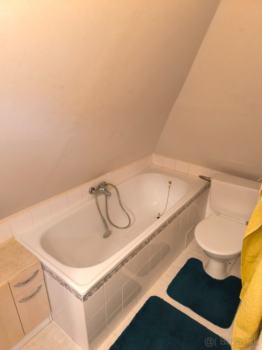 Izba v rodinnom dome blizko centra mesta. - 6