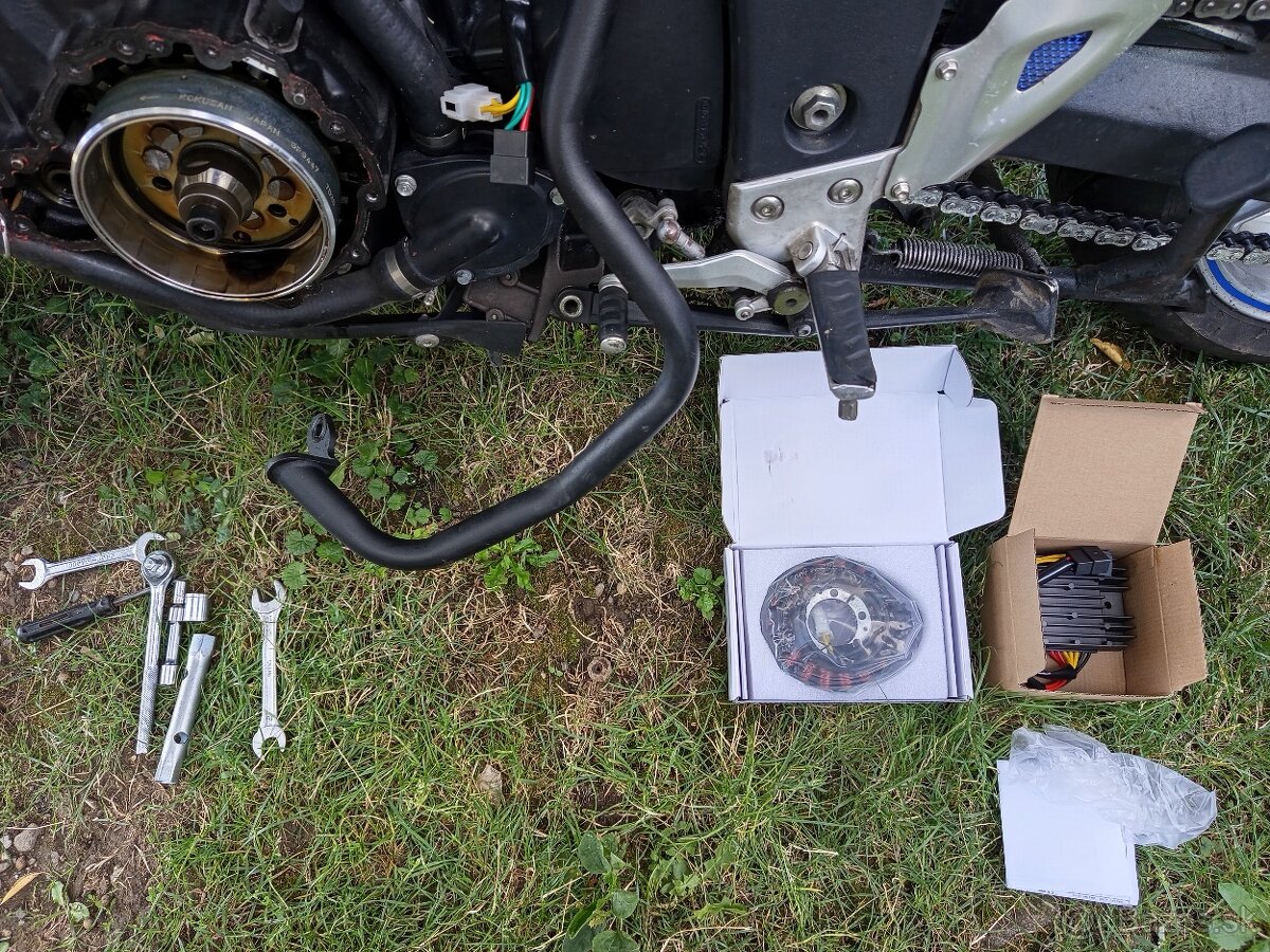 Triumph tiger 1050 - 6