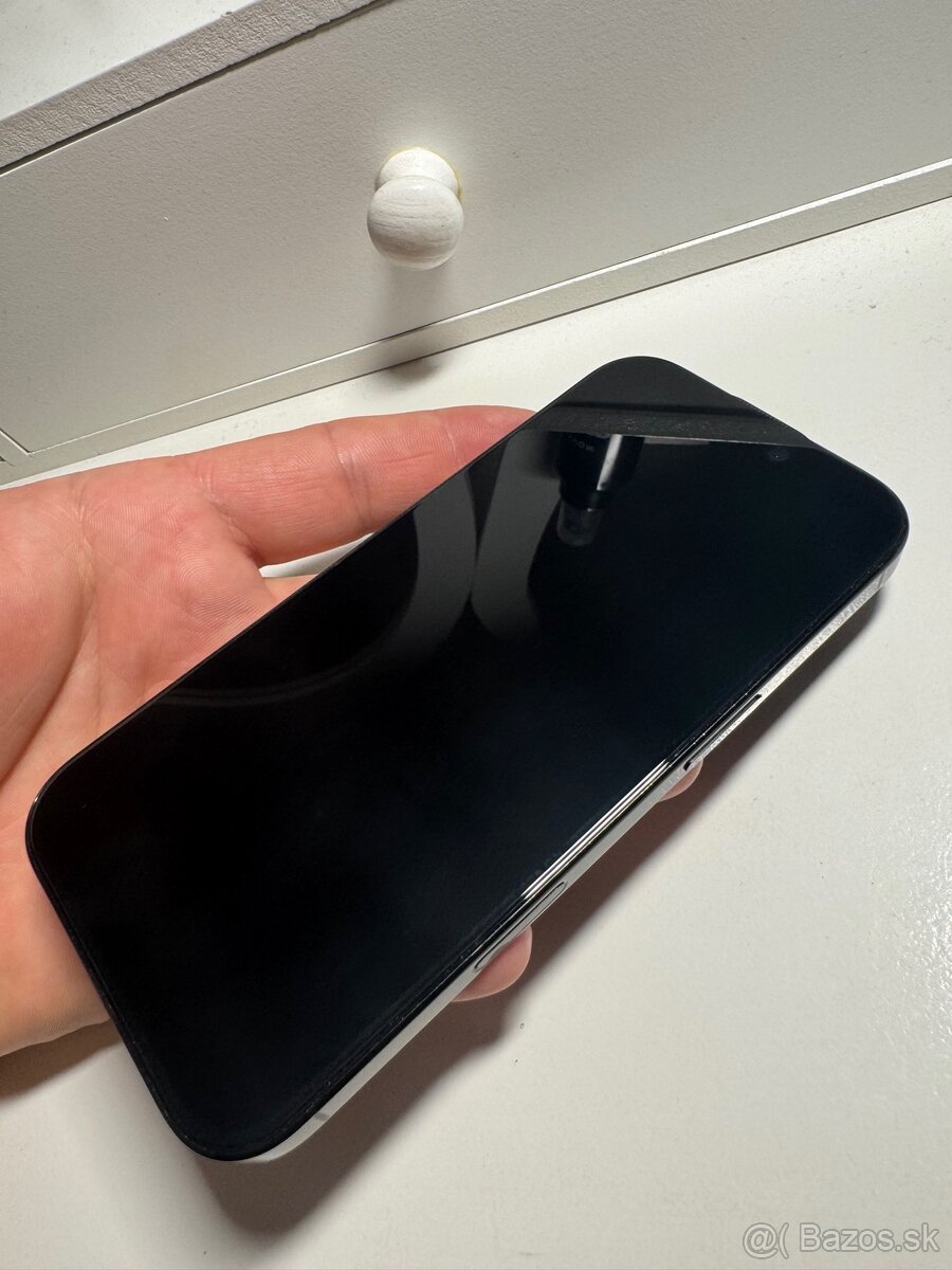 iPhone 16 PRO 256 gb - 6