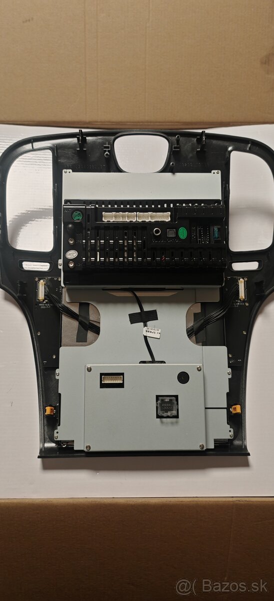 Rádio Lancia THEMA/Chrysler 300c - 6