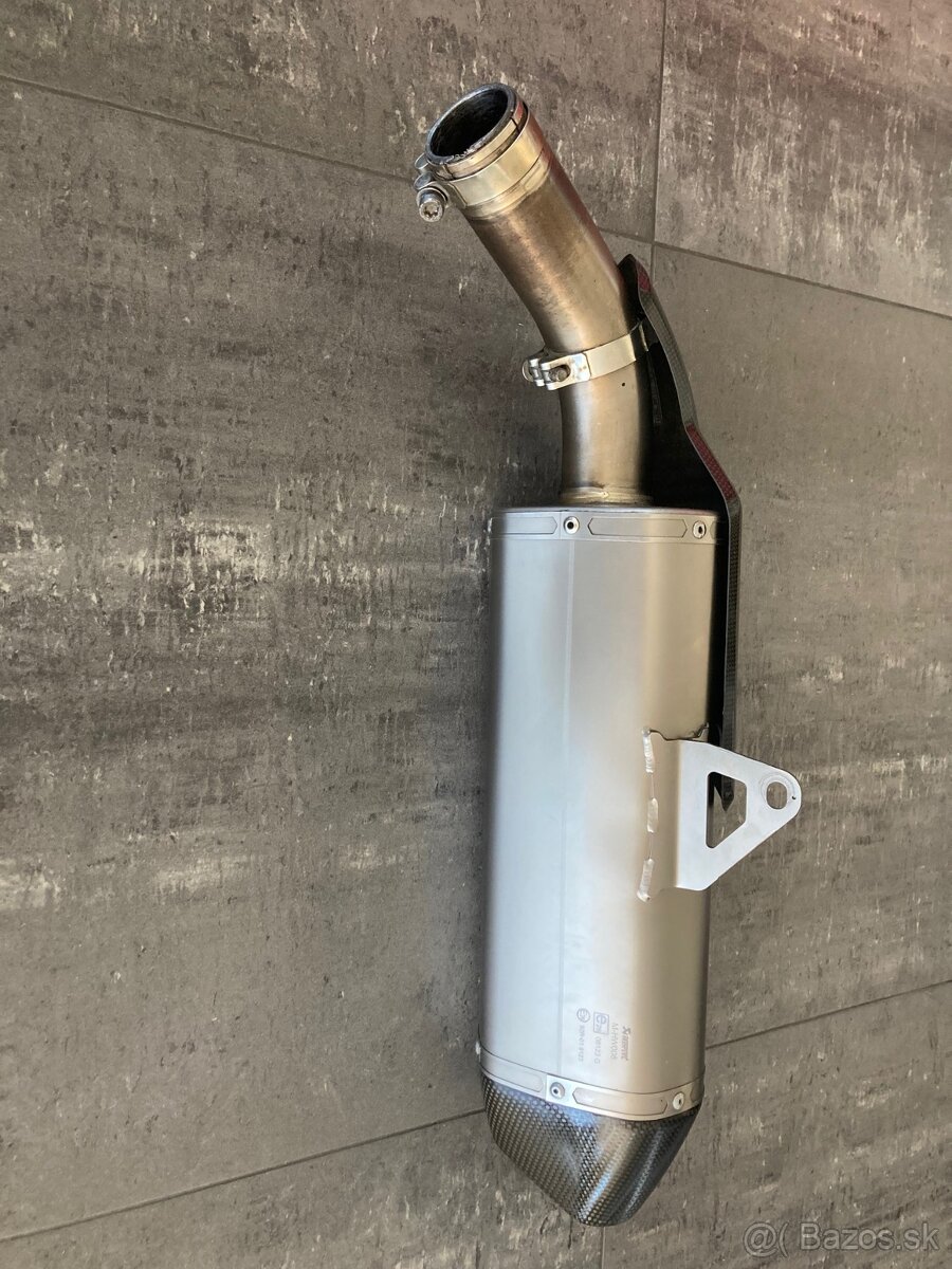 Výfuk Akrapovič Kawasaki Versys 1000 - 6