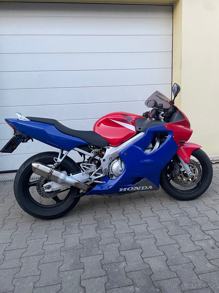 Honda CBR 600F - 6
