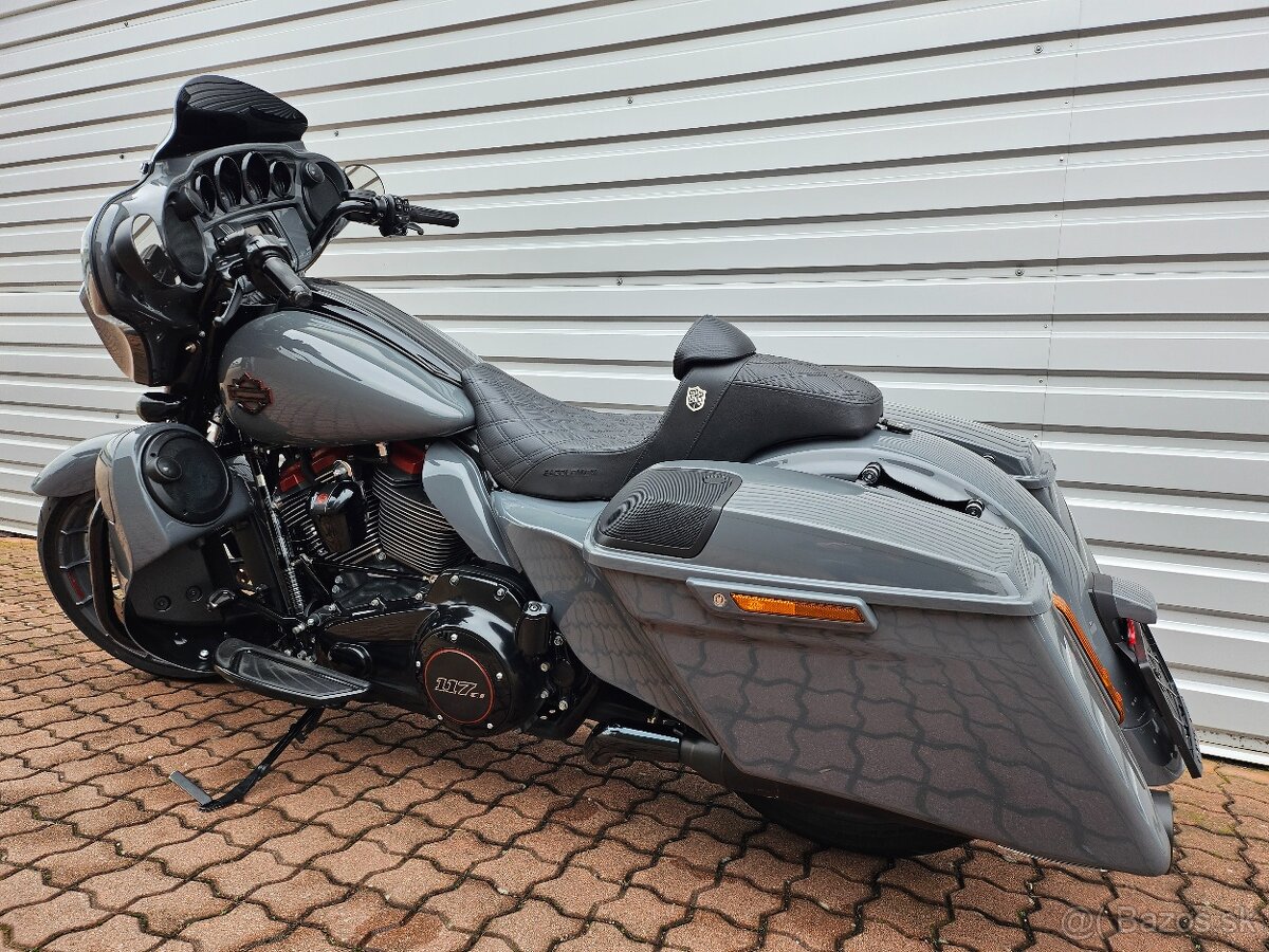 HARLEY DAVIDSON STREET GLIDE CVO 117 5HD - 6