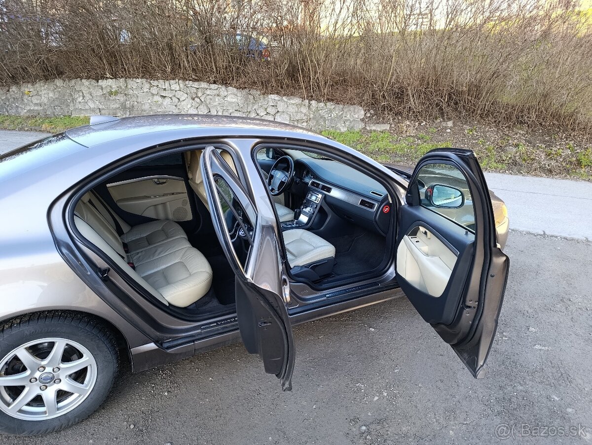 Predám Volvo S80 2007 120kw/163k - 6