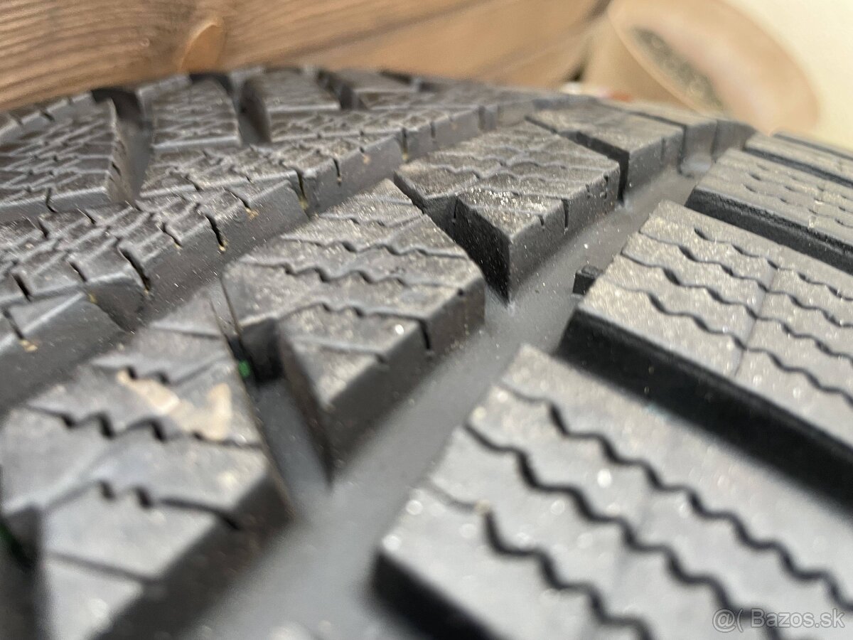 CASSIOPEIA SCHWARZMATT Orig.skoda Superb 3V 5x112 8j x18 - 6