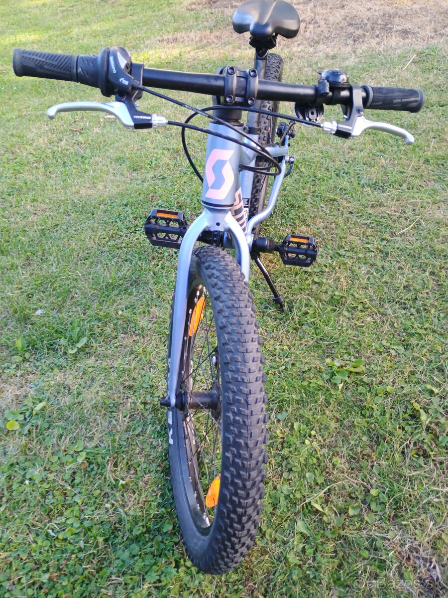 Bicykel Scott 20 - 6