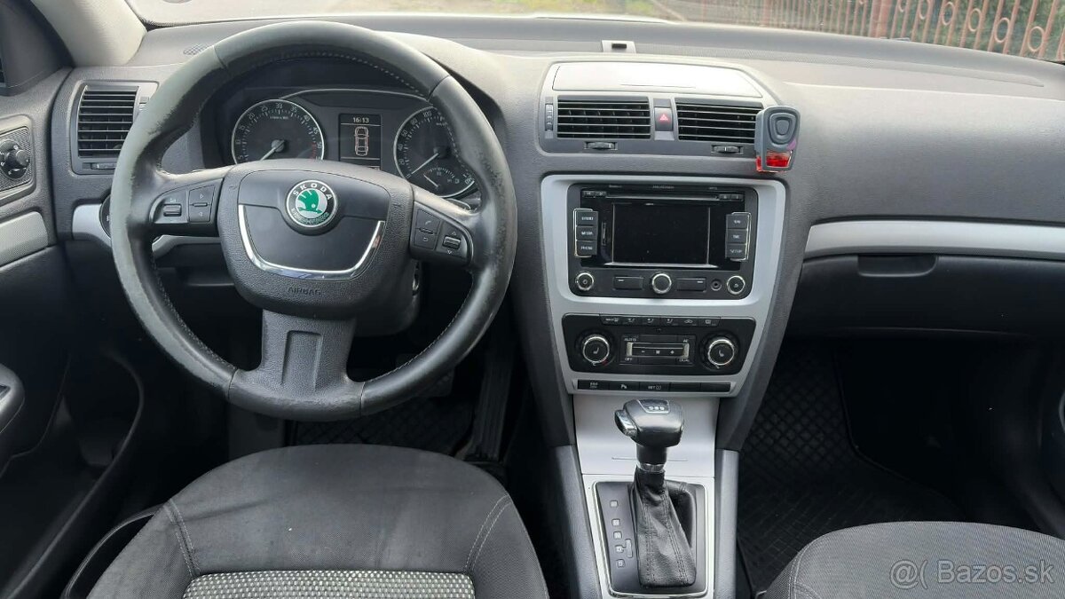Predam skoda octavia 2 2.0 tdi dsg - 6