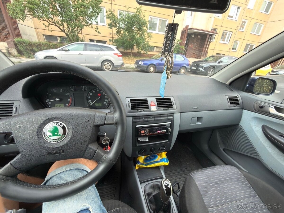 Škoda fabia 1.4 MPI - 6