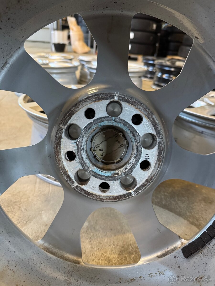 hliníkové disky r17 audi a4 - 6