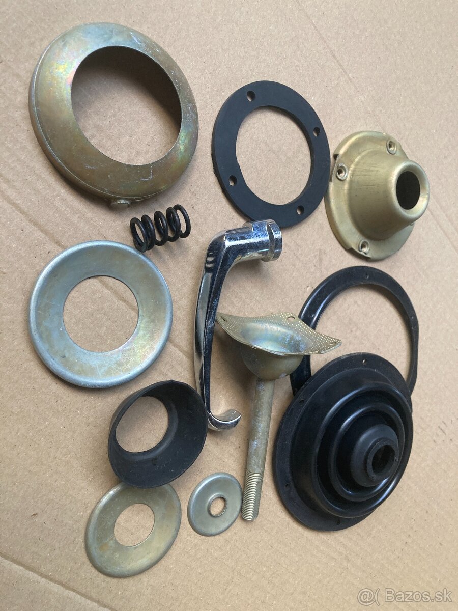 Uaz 452, sanitka, buchanka, valník - 6