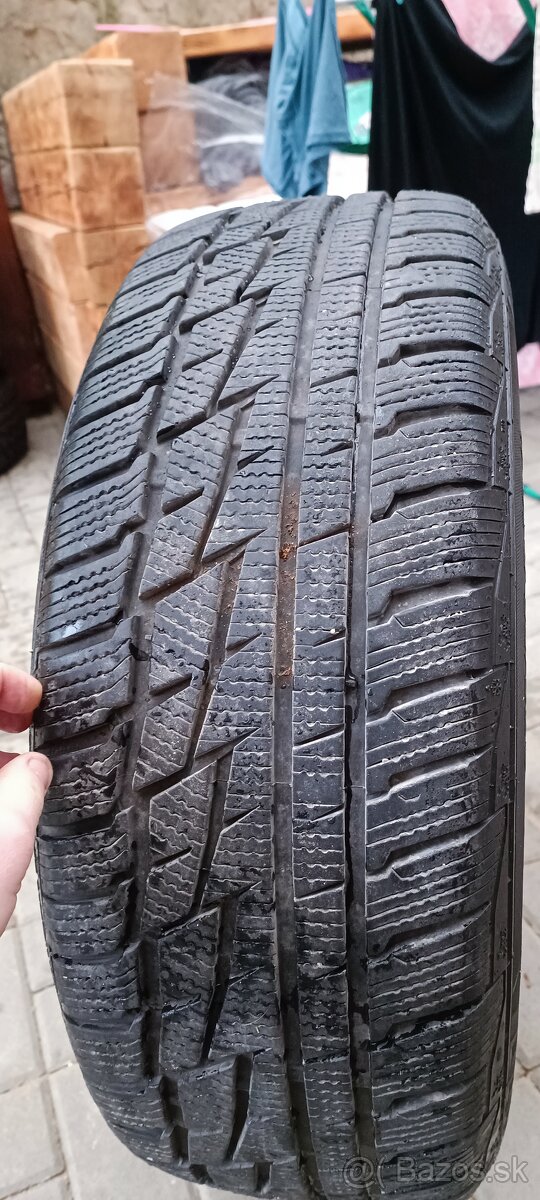 Zimne 235/55 r18 - 6