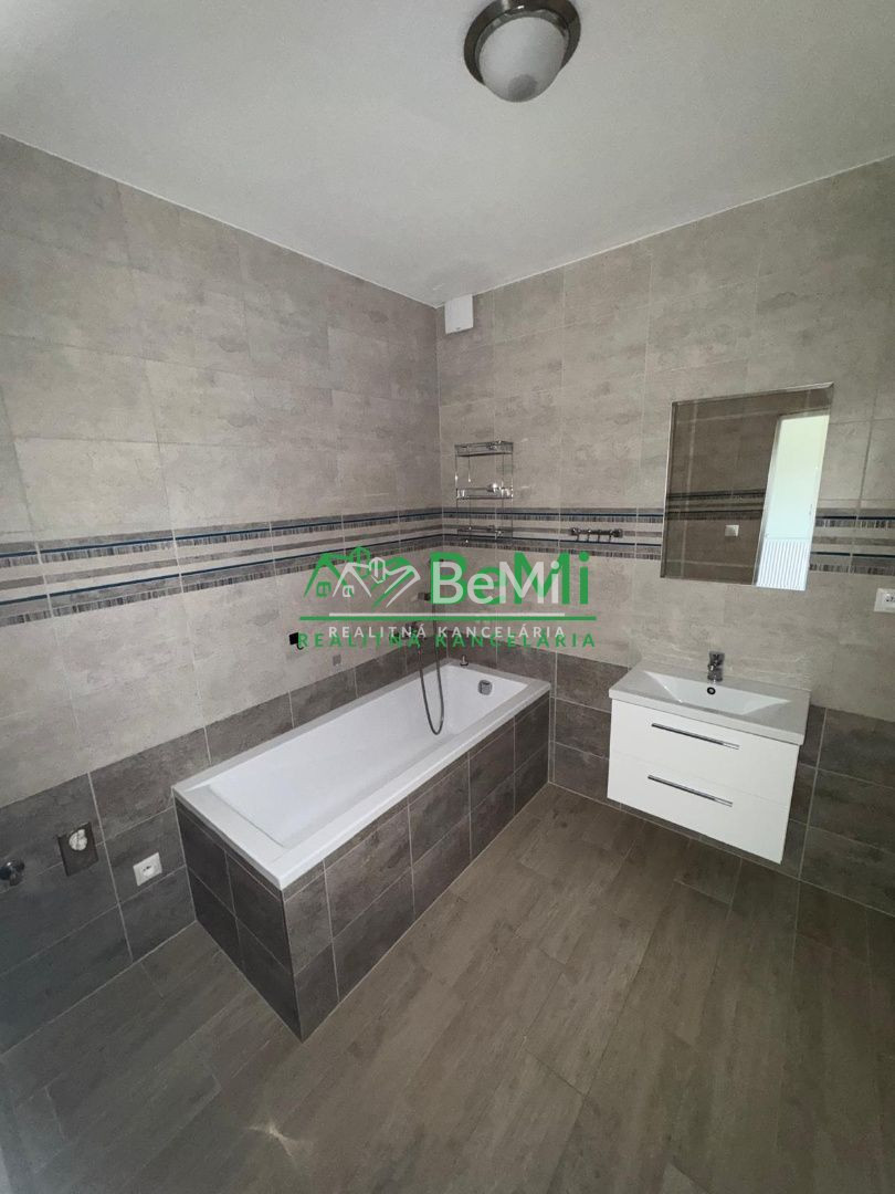 Priestranný 2-izbový byt v Mútnom - 6