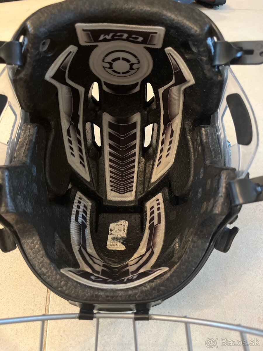 CCM prilba - 6